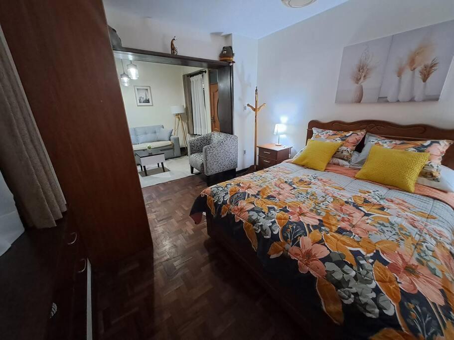 Garzonier Céntrico Sopocachi Y Tranquilas Séjour chez l'habitant La Paz