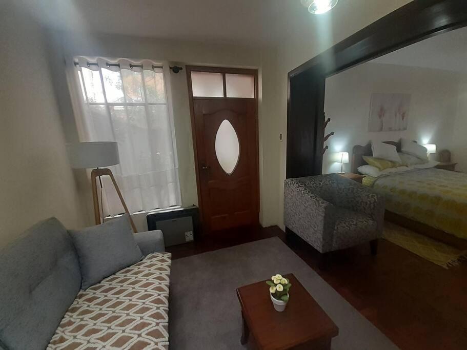 Bonito Departamento Sopocachi Centro Homestay